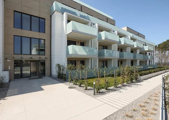 Platinium By Renters Prestige Rewal