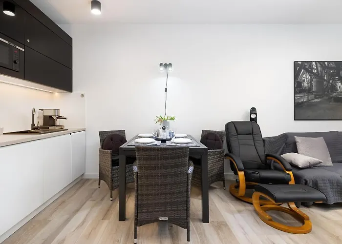 Platinium By Renters Prestige Apartmán Rewal